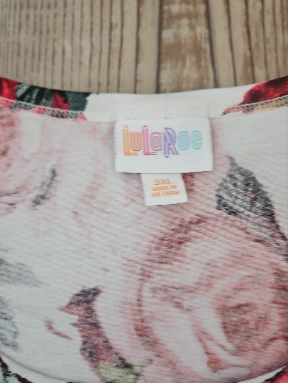 LuLaRoe Plus Size  Jessie Swing Dress White Dress with Pink Rose Motif - Picture 2 of 5